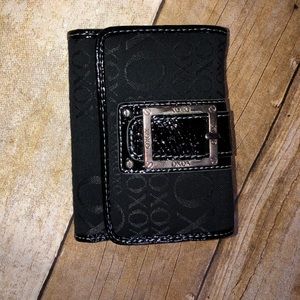 XOXO TRIFOLD WALLET